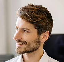 Portret Michael Brennan, CTO i lidera technologii fintech i krypto
